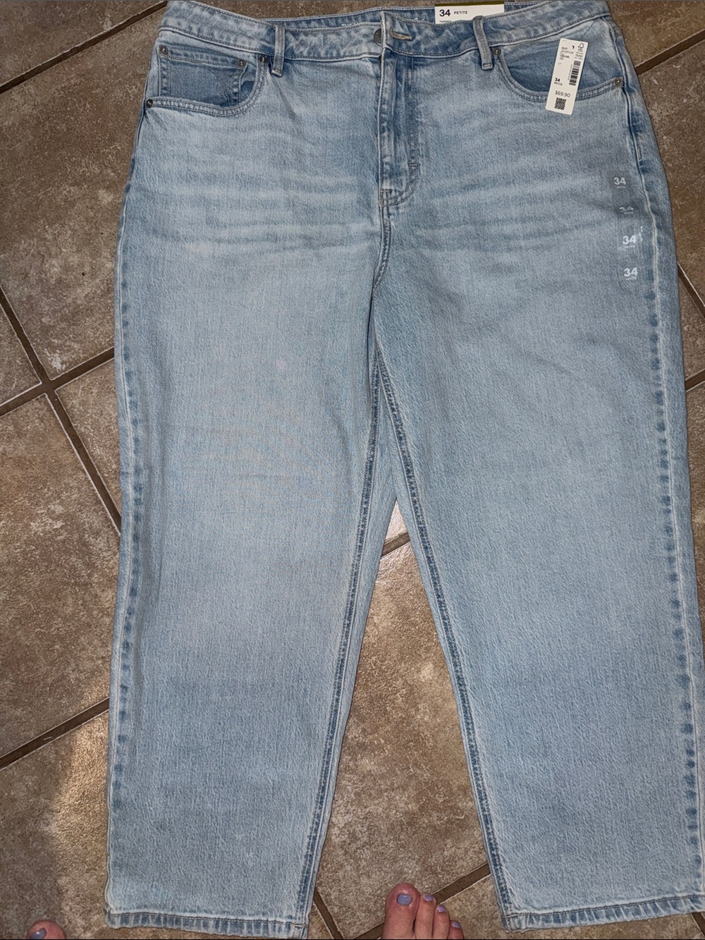 Reitmans Light Blue Straight Leg Women's Jeans-new never worn